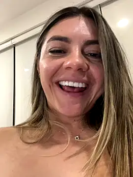 alicee16 live sex cam