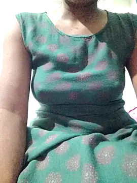 rituporna2004 live sex cam