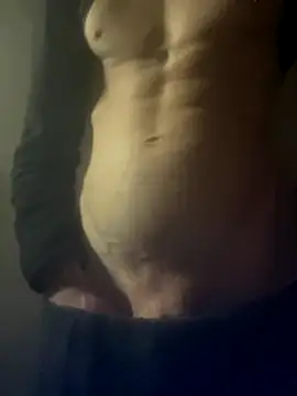 cazzone912025 live sex cam