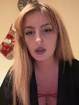 Sexy_Bulgarian_woman live sex cam