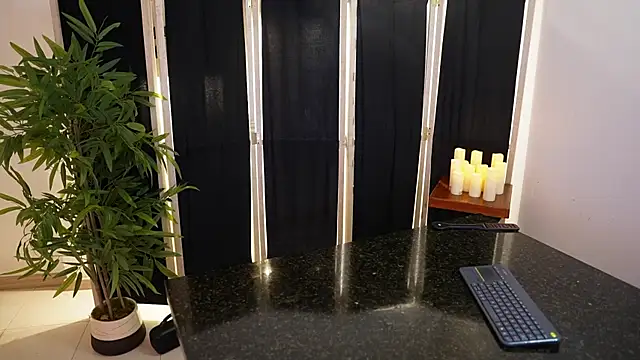 Scarlett_collins02's cam snapshot