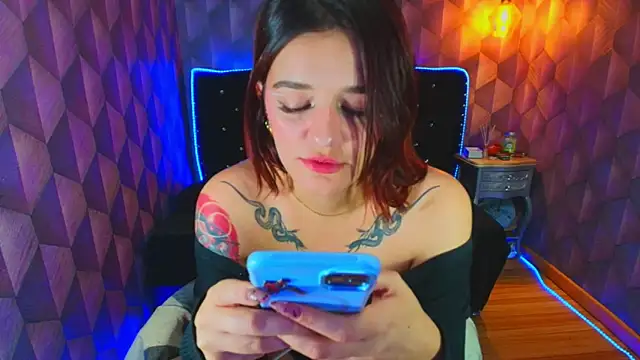 LiaHarryis live sex cam