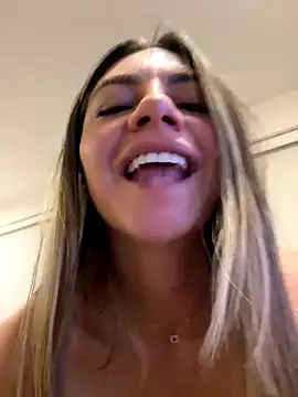 alicee16 live sex cam