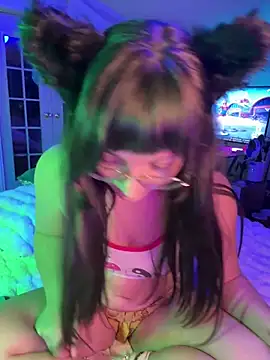 urpuppymoon's cam snapshot