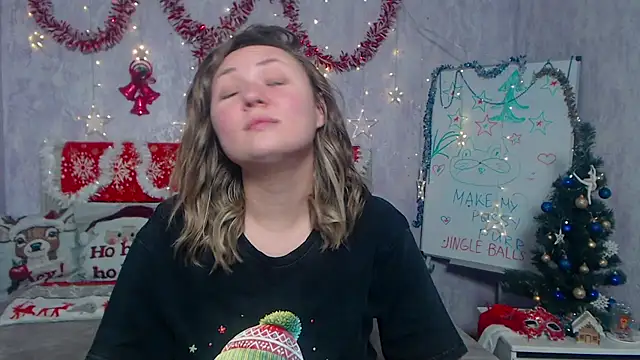 SallyVerda's cam snapshot