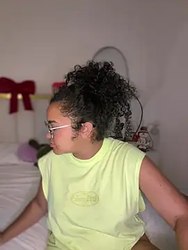 Lucy_wilson5's cam snapshot