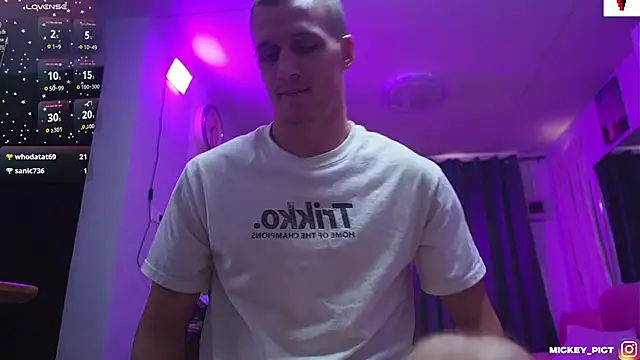 mickeypict live sex cam