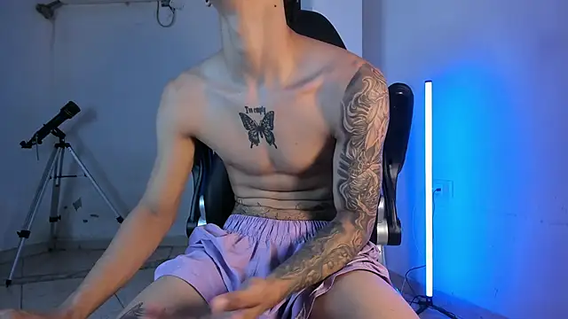 Snakebutterfly live sex cam