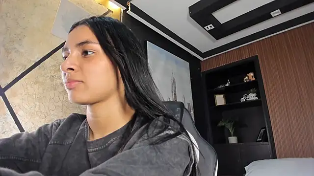 ManuelaEvans_'s cam snapshot