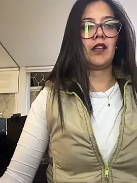 TAMARALEWISMD's cam snapshot