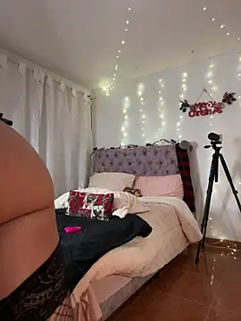 Samantha_e2's cam snapshot