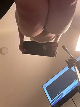 Electra_Joness's cam snapshot