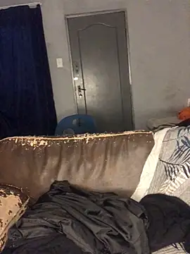 Redfucks333 live sex cam