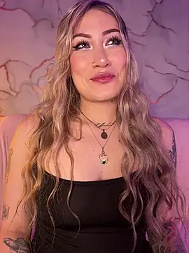 Lally_Valencia__ live sex cam