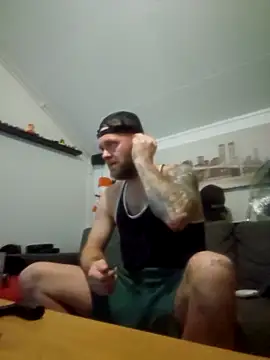 eltoulou live sex cam