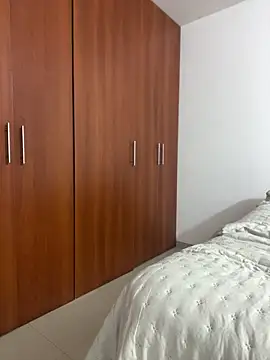 eileensophi's cam snapshot