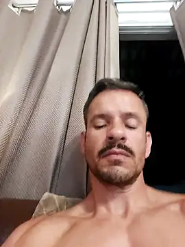 juniortche1313 live sex cam