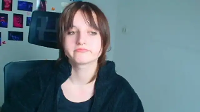 Alice_Wonderme's cam snapshot