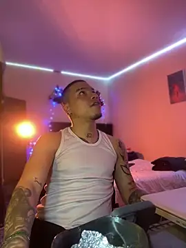 AlphaMasterXxx's cam snapshot