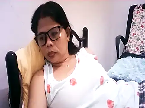 pinay_milfxx's cam snapshot