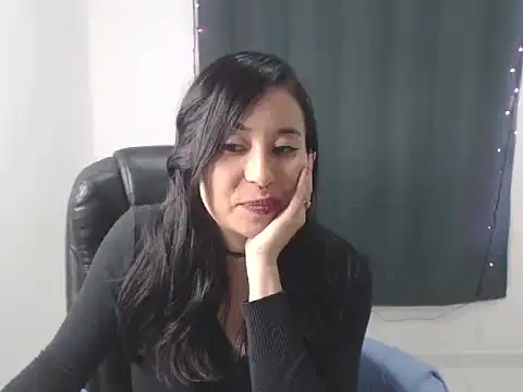 LolaOpalX's cam snapshot