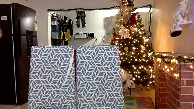 maximo_torreychelli's cam snapshot