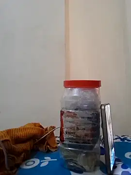 Riya__1997's cam snapshot