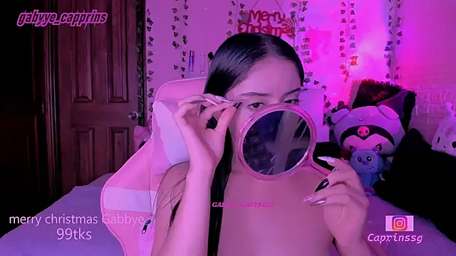 gabyye_capprins's cam snapshot