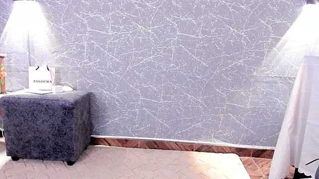 Miss_Charlottet's cam snapshot