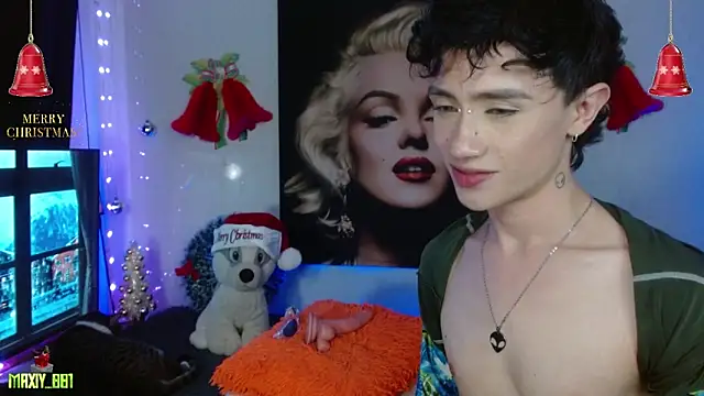 maxiy_001 live sex cam