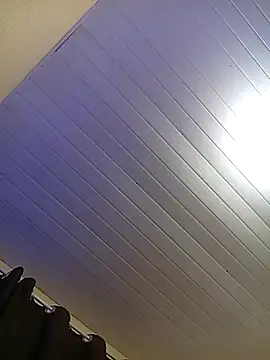 Ravena2290 live sex cam