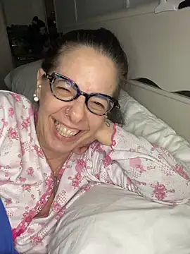 Ginevra_75 live sex cam