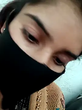 Aaisha-16 live sex cam