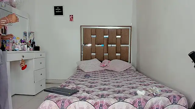 kendall-ewers live sex cam