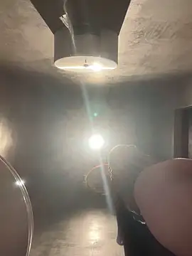 KiraSunshine live sex cam