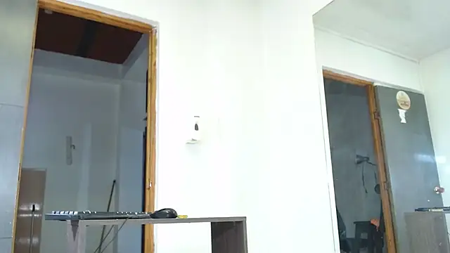 SWEETKAREN live sex cam