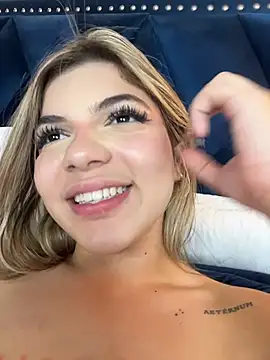 AngelBlushXXX live sex cam