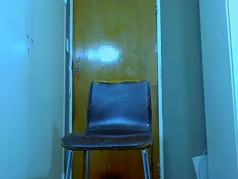 MissParis26's cam snapshot