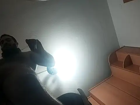 skrigul12 live sex cam