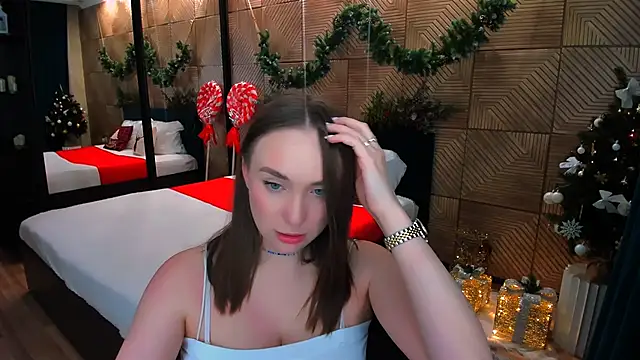 TrueReincarnation live sex cam