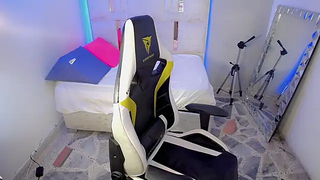 d_moneyy_ live sex cam