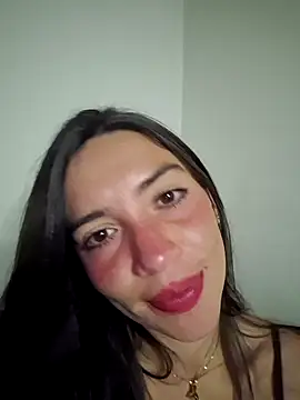 loveuu-bae's cam snapshot