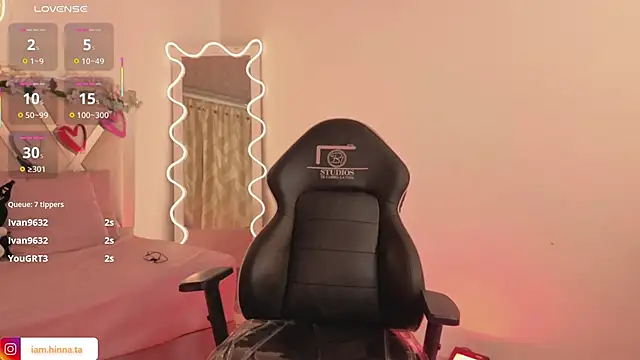 hina_tay's cam snapshot