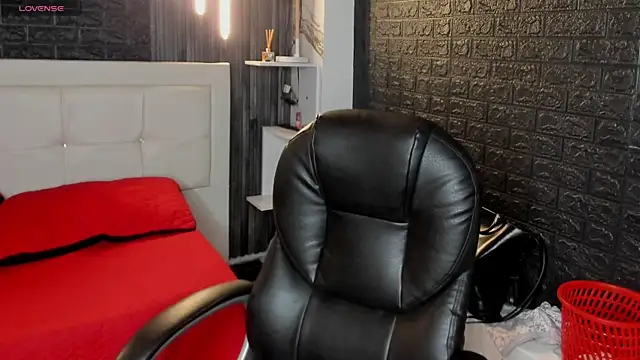 PervertLatina's cam snapshot