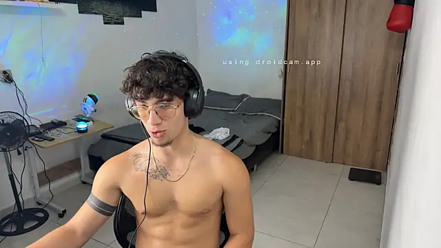 Kisan_Smith live sex cam