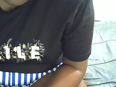 black_mellanin's cam snapshot