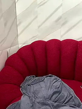 Voyerra_g live sex cam