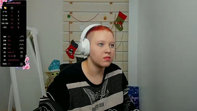 FoxPlayXX live sex cam