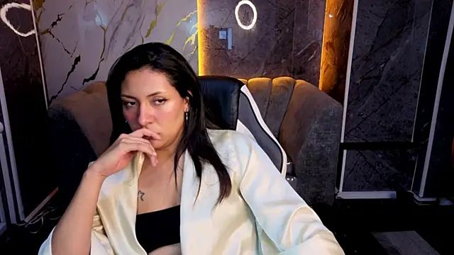 Veronica_b_'s cam snapshot