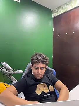 Thiagoforyou live sex cam